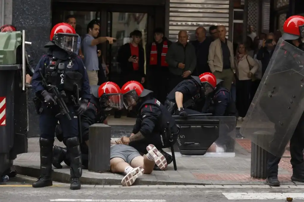 El operativo de seguridad fue reforzado con 2.000 agentes de la policía.