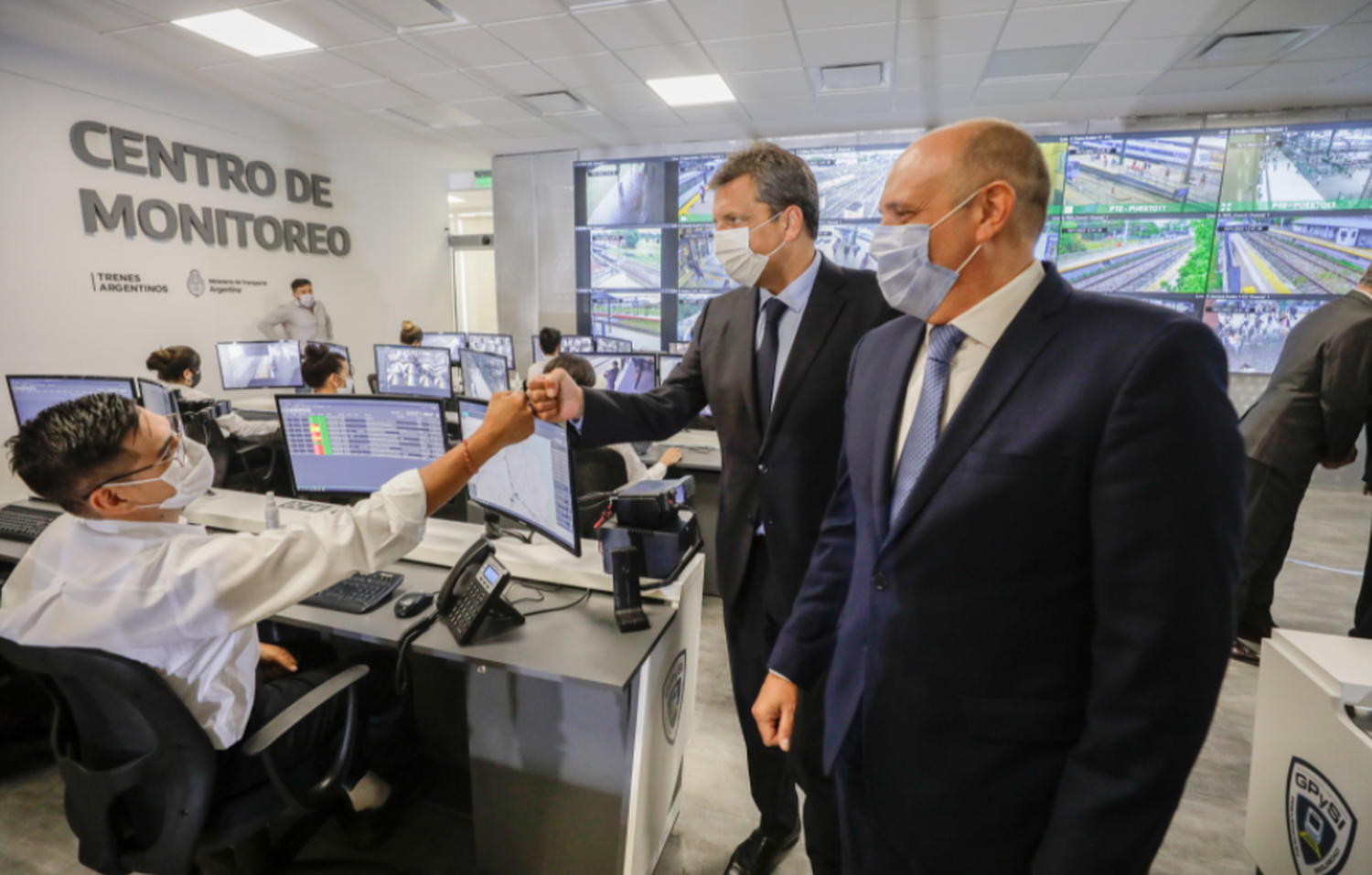 Sergio Massa y el ministro Guerrera presentaron el plan “Trenes Seguros”