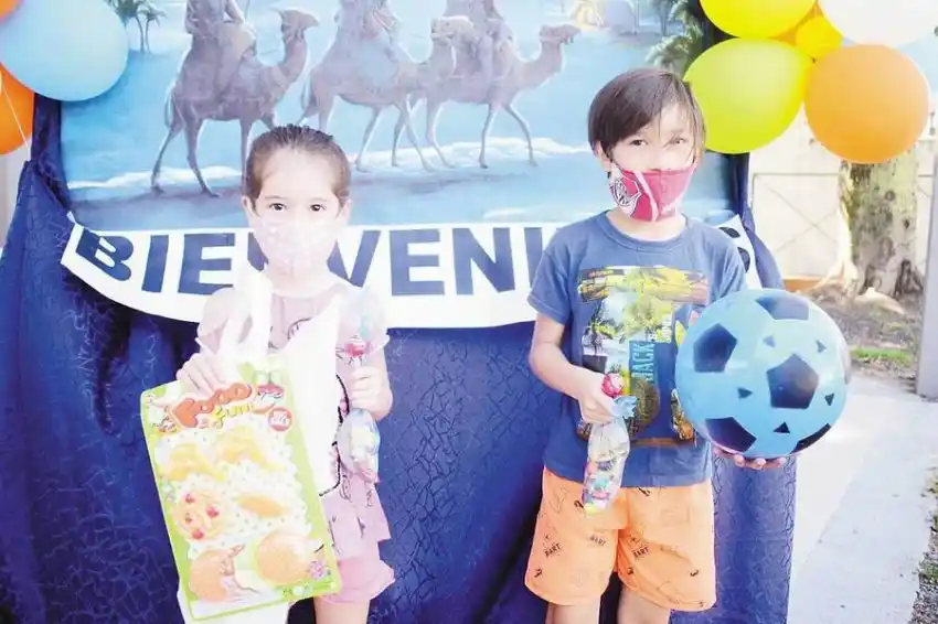 Se vivió una jornada festiva en todas las escuelas de la provincia por el Día de Reyes