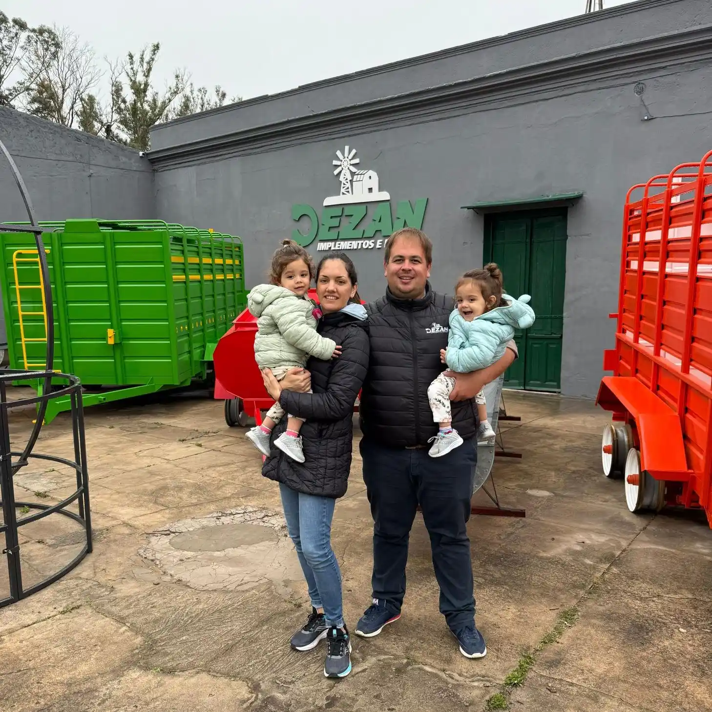 “De Zan Implementos e Insumos”: Nuevo polo comercial para el sector agropecuario