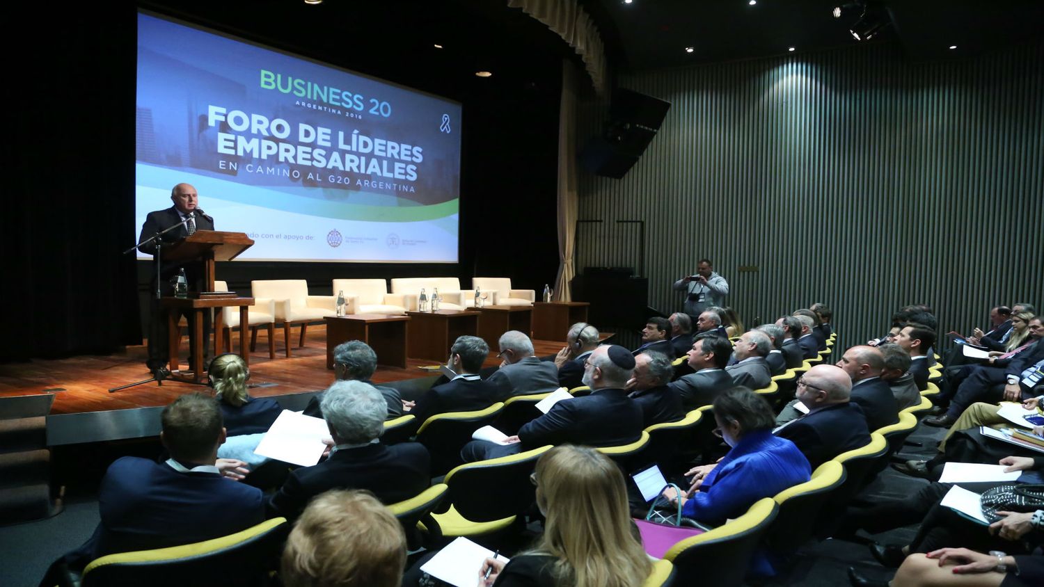 Lifschitz participó en Rosario del Foro de Líderes Empresariales