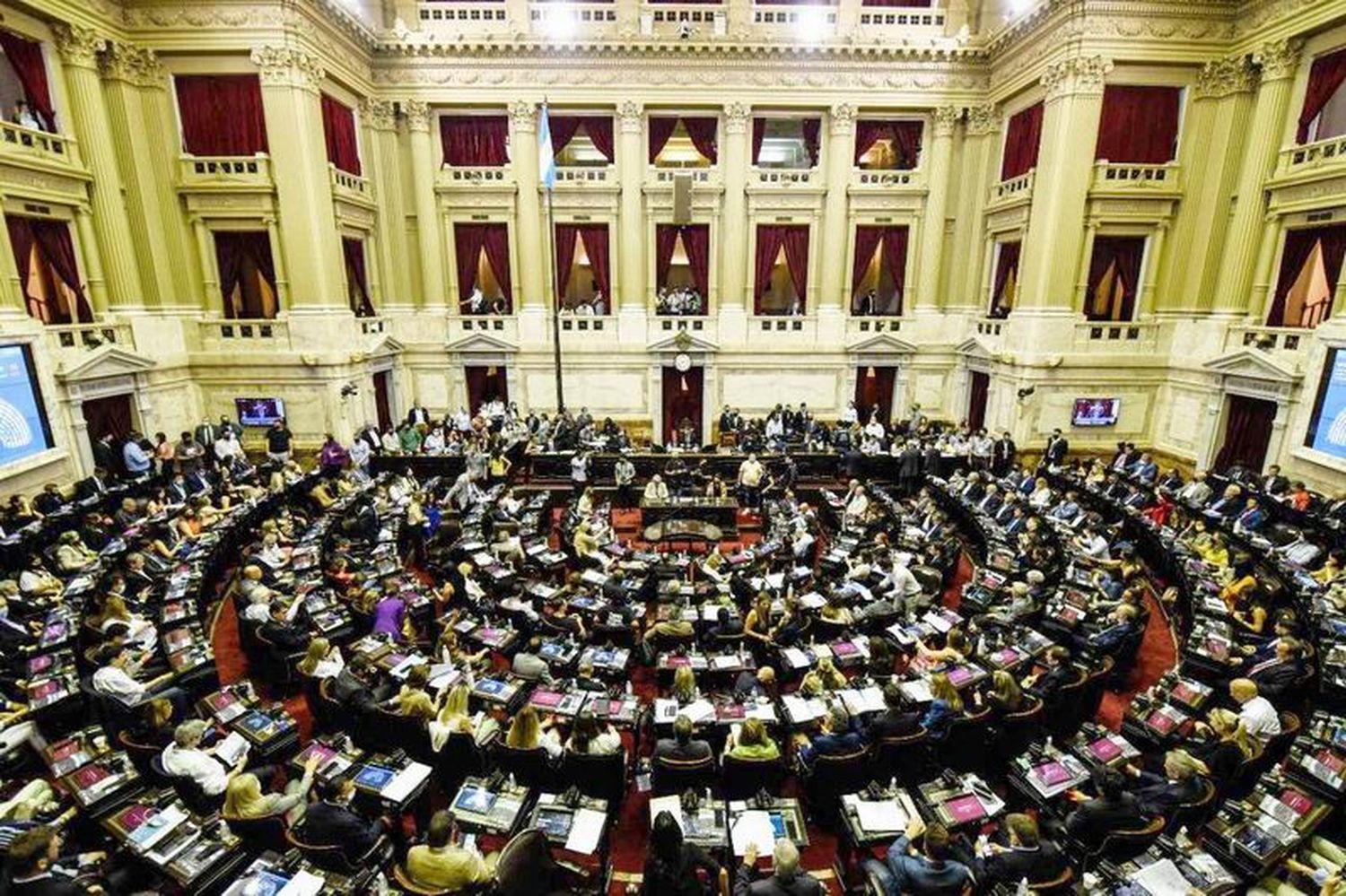 Los nuevos diputados jurarán el 7 de diciembre