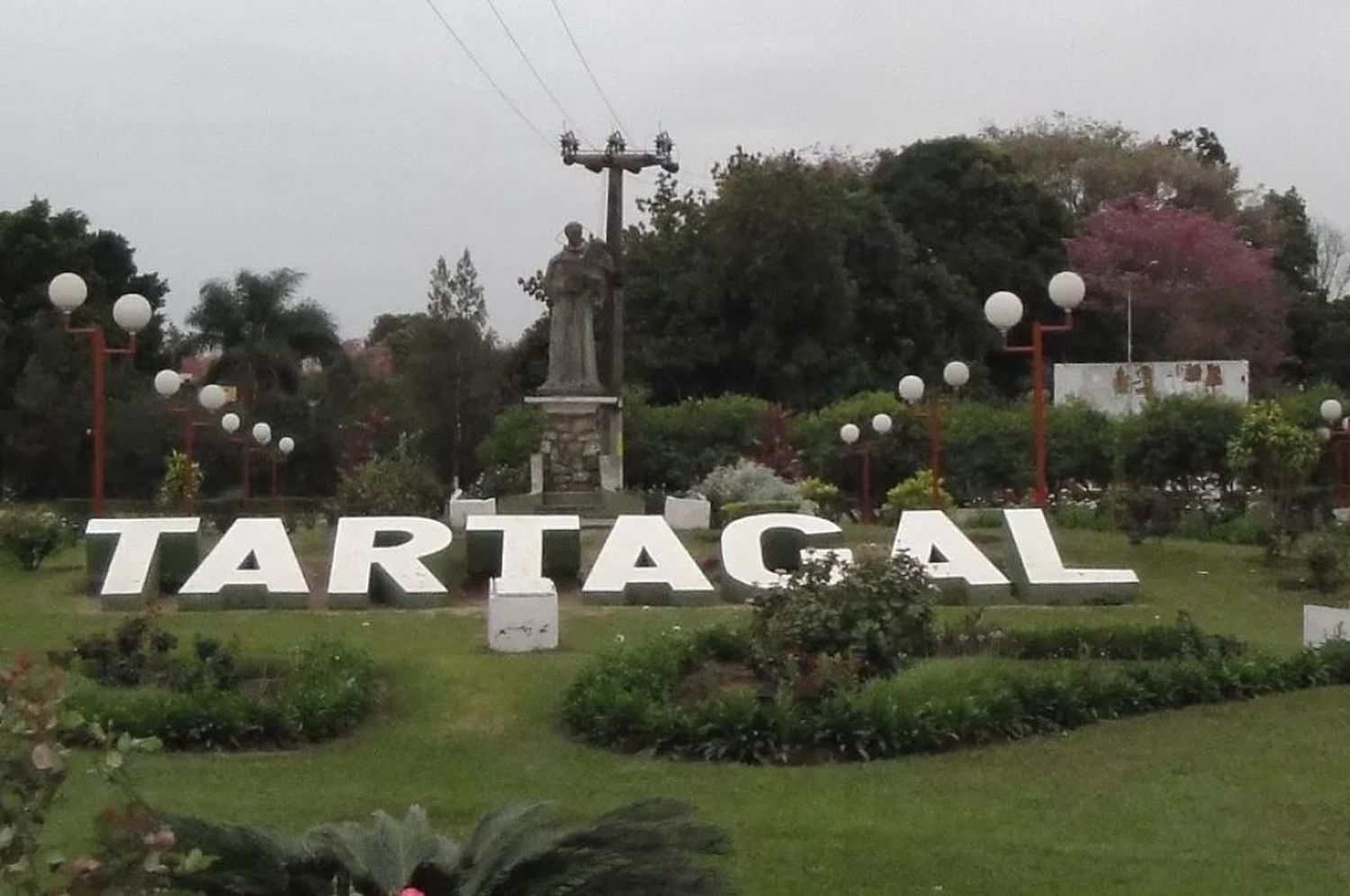 Detuvieron a un gendarme que pidió que lo miraran mientras violaba a su hijastra de 7 años