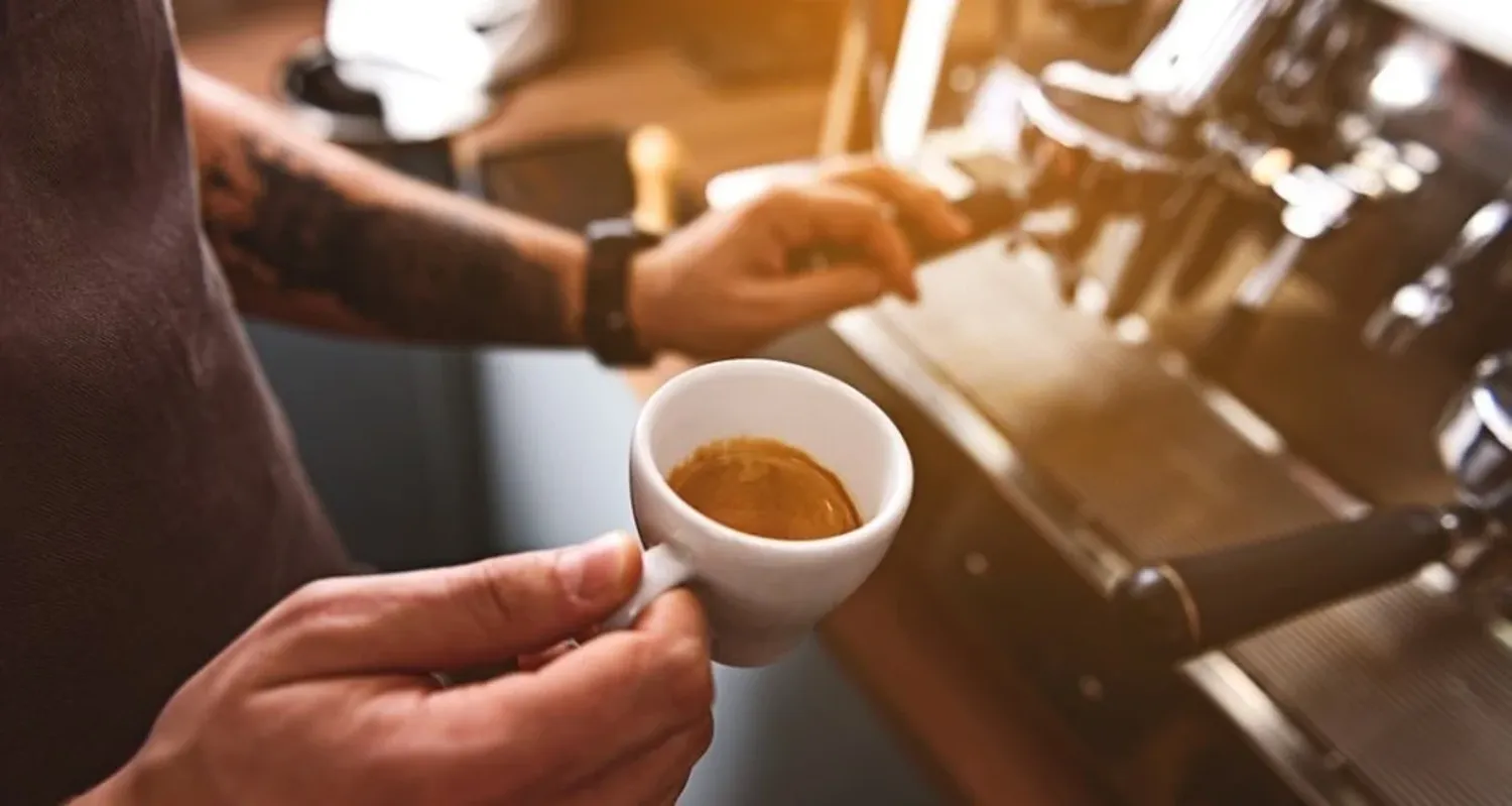 Un compuesto del café expreso podría ayudar contra el Alzheimer