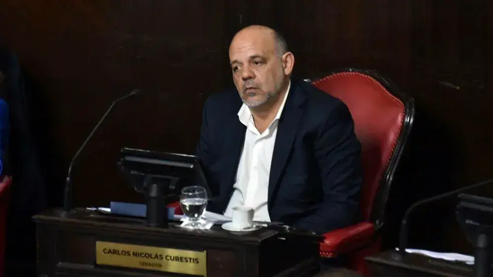 Carlos Curestis