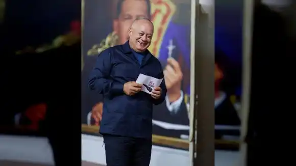 Diosdado alerta que María Corina Machado estaría gestionado su salida del país