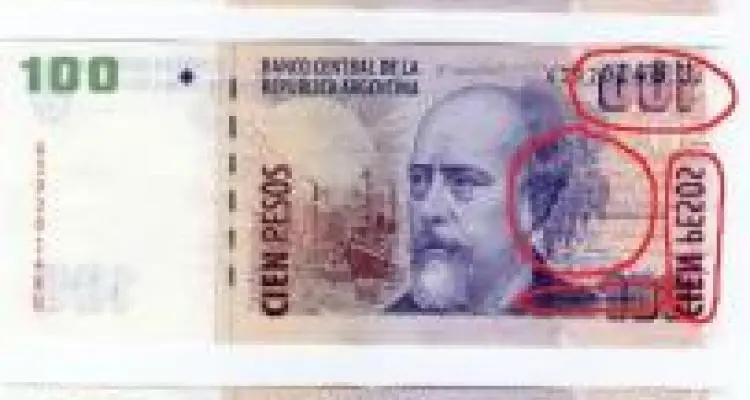 Llegaron billetes de $ 100 defectuosos  y el banco los cambia