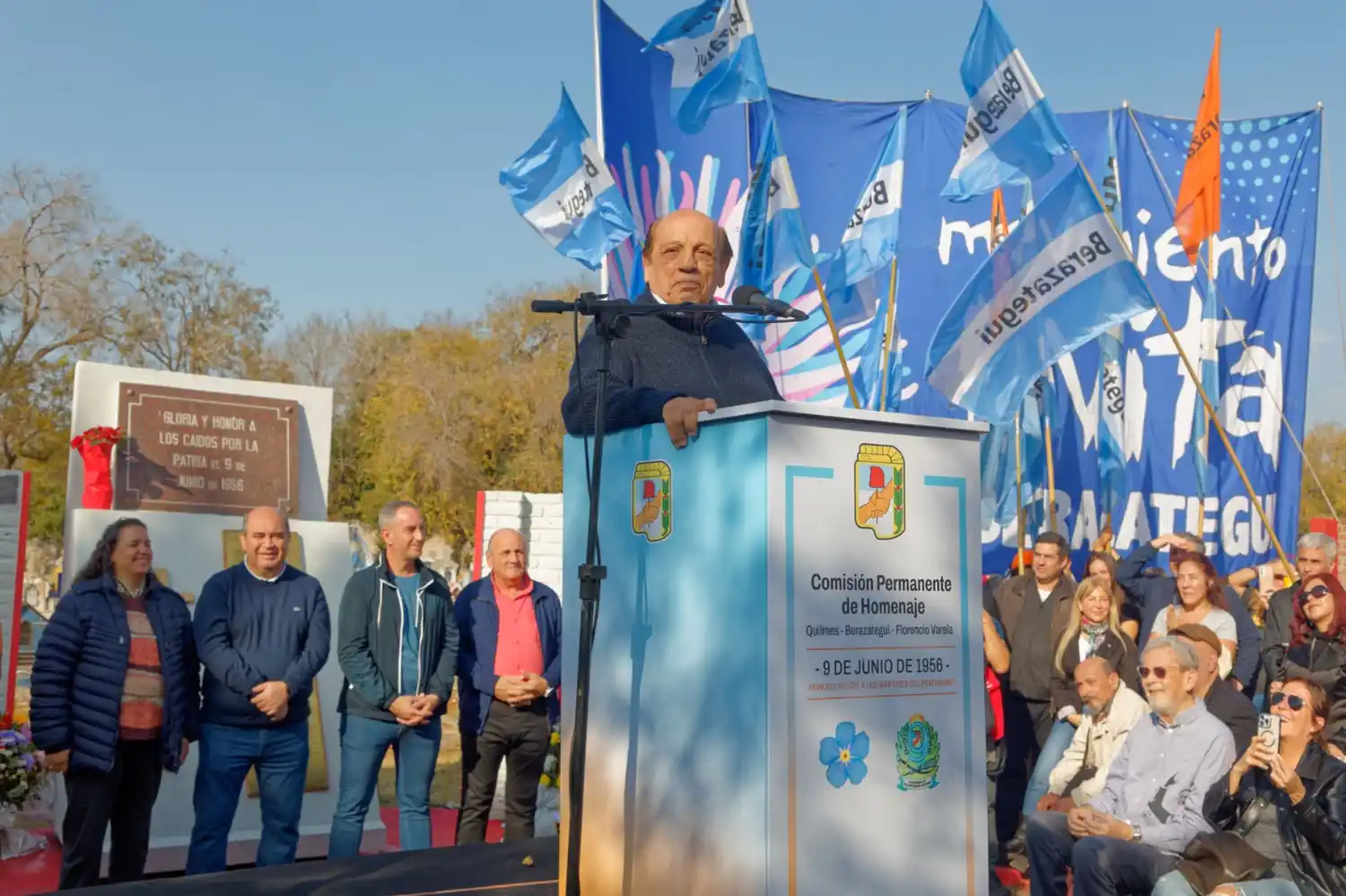 La ceremonia se realizó en el Cementerio de Ezpeleta.