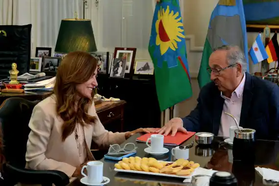 Victoria Tolosa Paz visitó la ciudad y mantuvo un encuentro con Lunghi