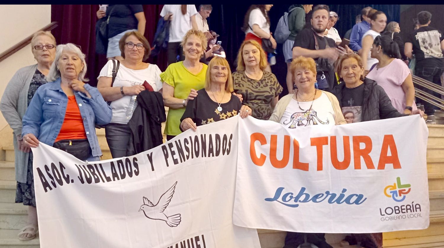 Participantes. En la ceremonia de cierre de los Juegos Bonaerenses 2024, en Mar del Plata
