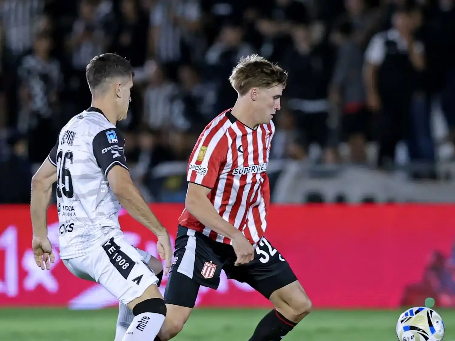 Estudiantes se impuso por 2-1.