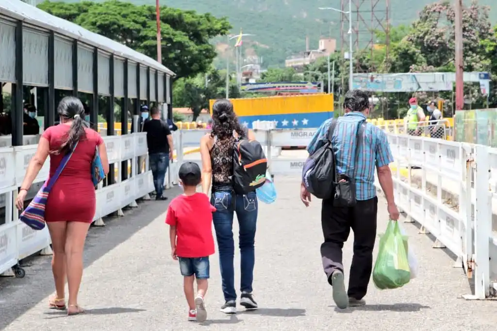 Doce países ratifican compromiso para atender migración venezolana