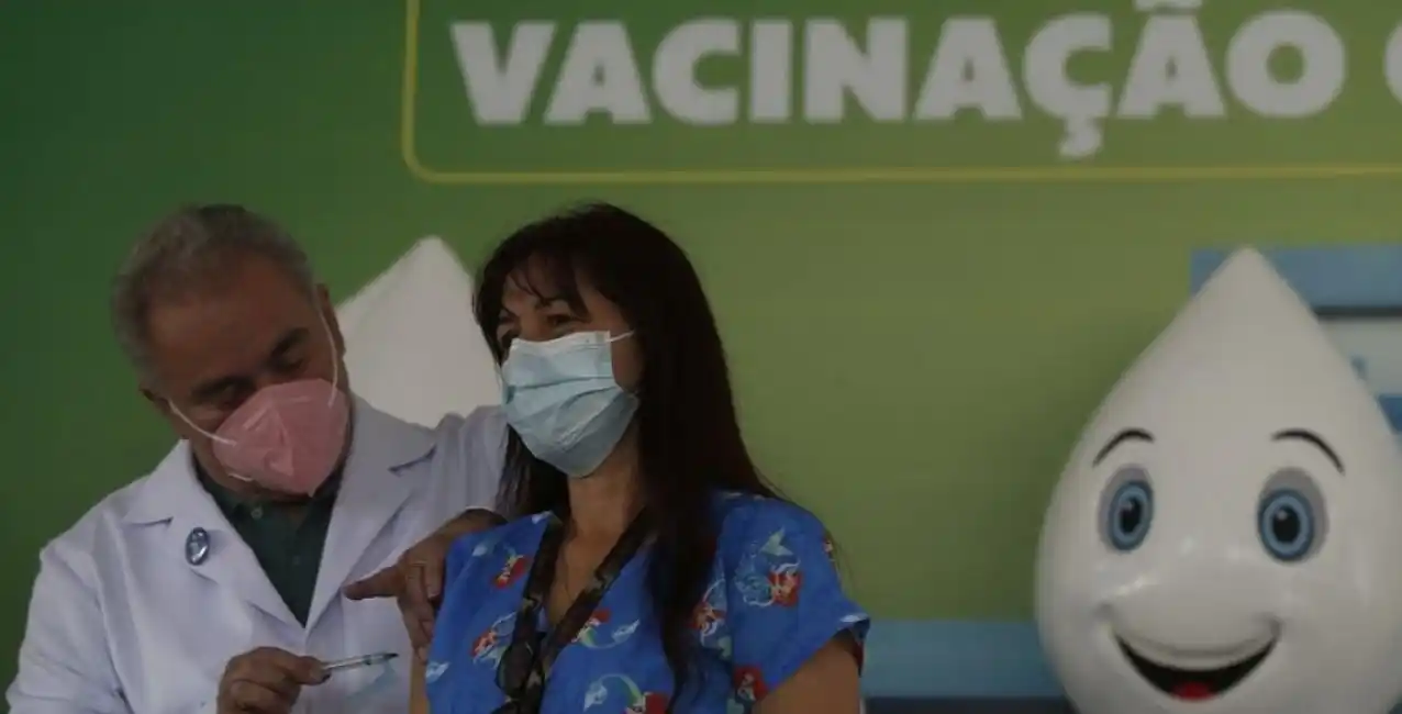 Brasil confirmó el primer caso de la subvariante XE de Ómicron