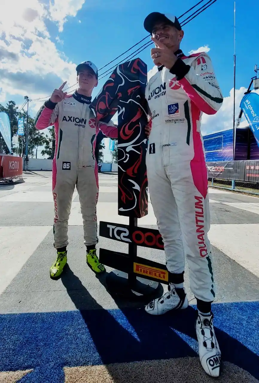 Leonel y Tiago Pernía, cerca de coincidir en el TC2000.