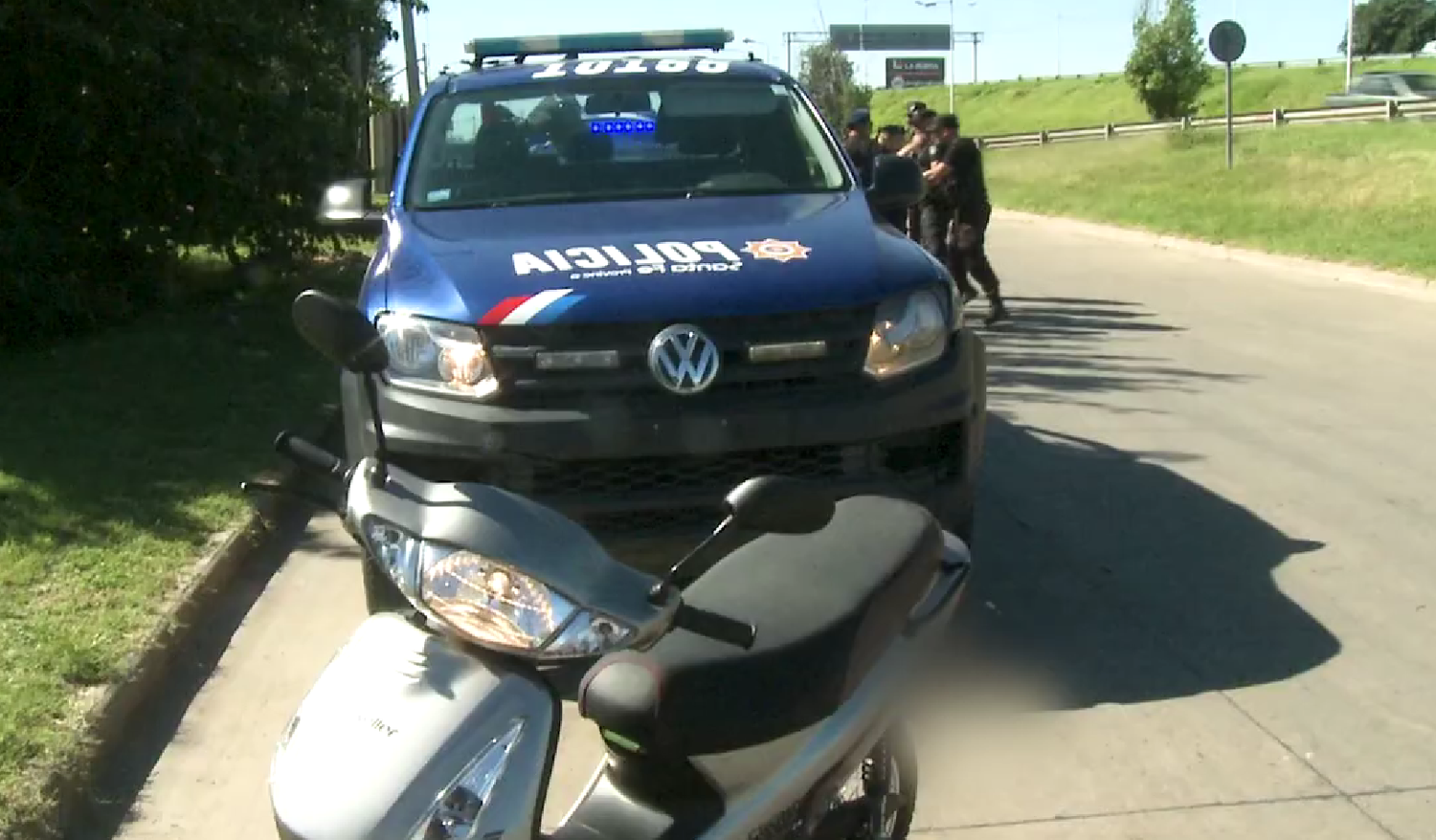 Tres detenidos por el robo de una moto en zona sudoeste