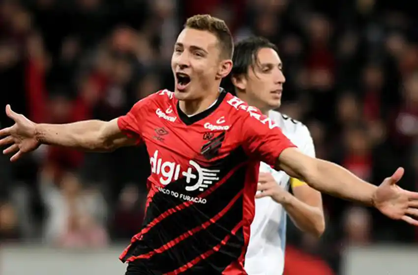 Marco Ruben, que ya ganó la Copa Argentina, ahora buscará la de Brasil