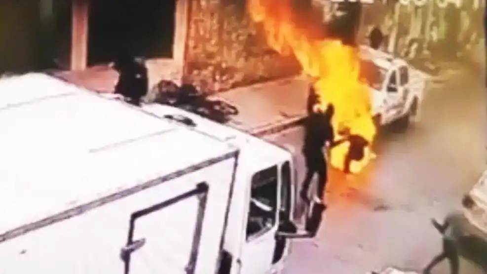 Un hombre se prendió fuego frente al Ministerio Público Fiscal