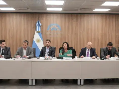 Sigue en tratamiento la Ley Antibarras y las SAD.