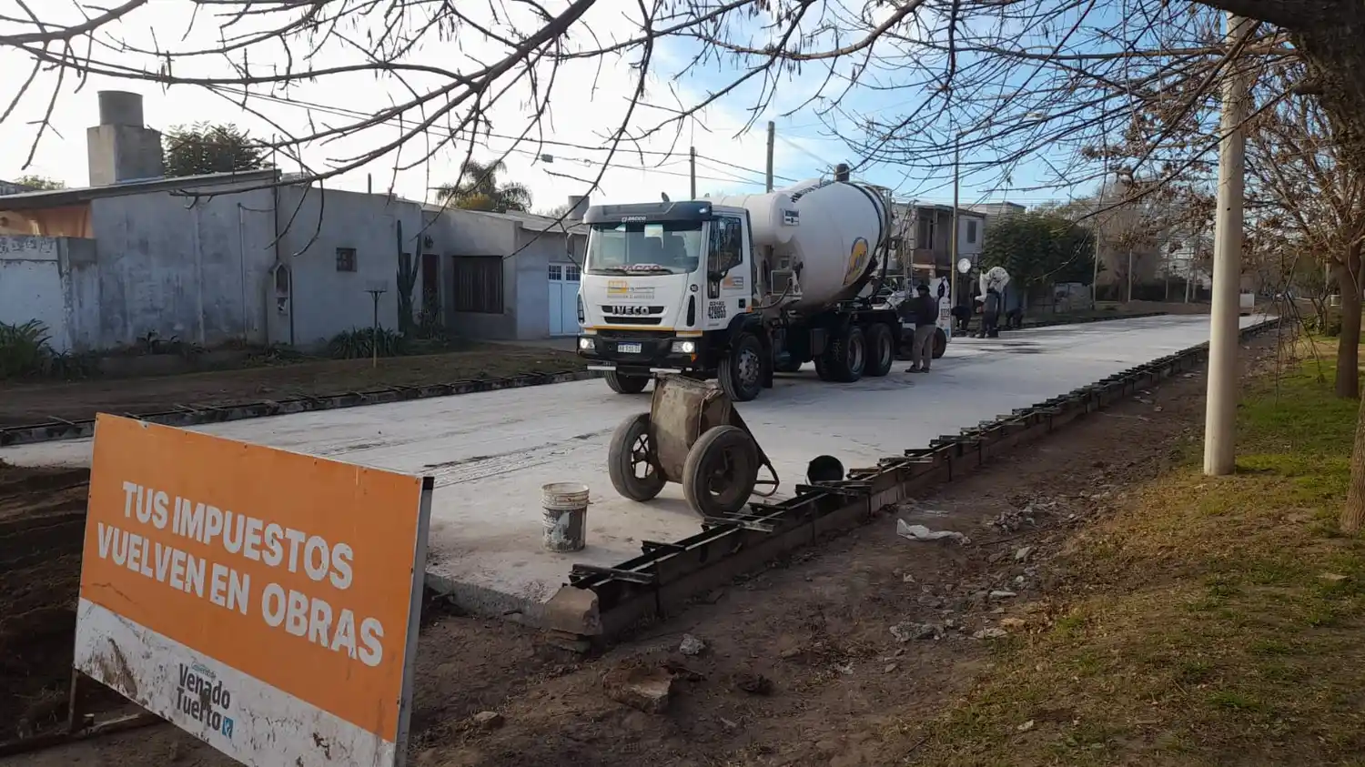 La ciudad sumó una nueva cuadra de pavimento.