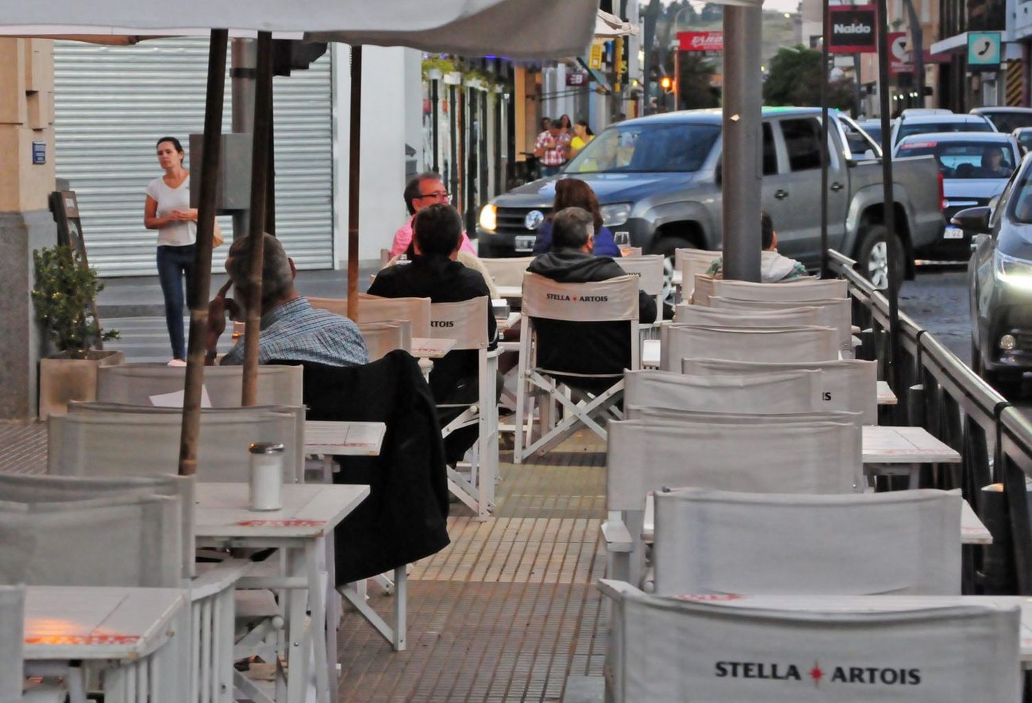 Cómo inscribir tu local gastronómico para poder abrir desde este miércoles