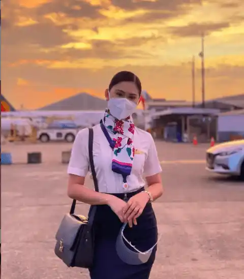 Christine, la exreina de belleza filipina, también era azafata. Foto: instagram