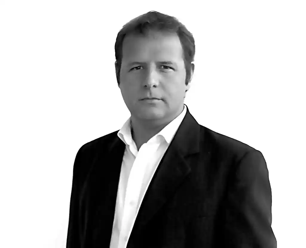 Trenes: "el que habla, cobra…"