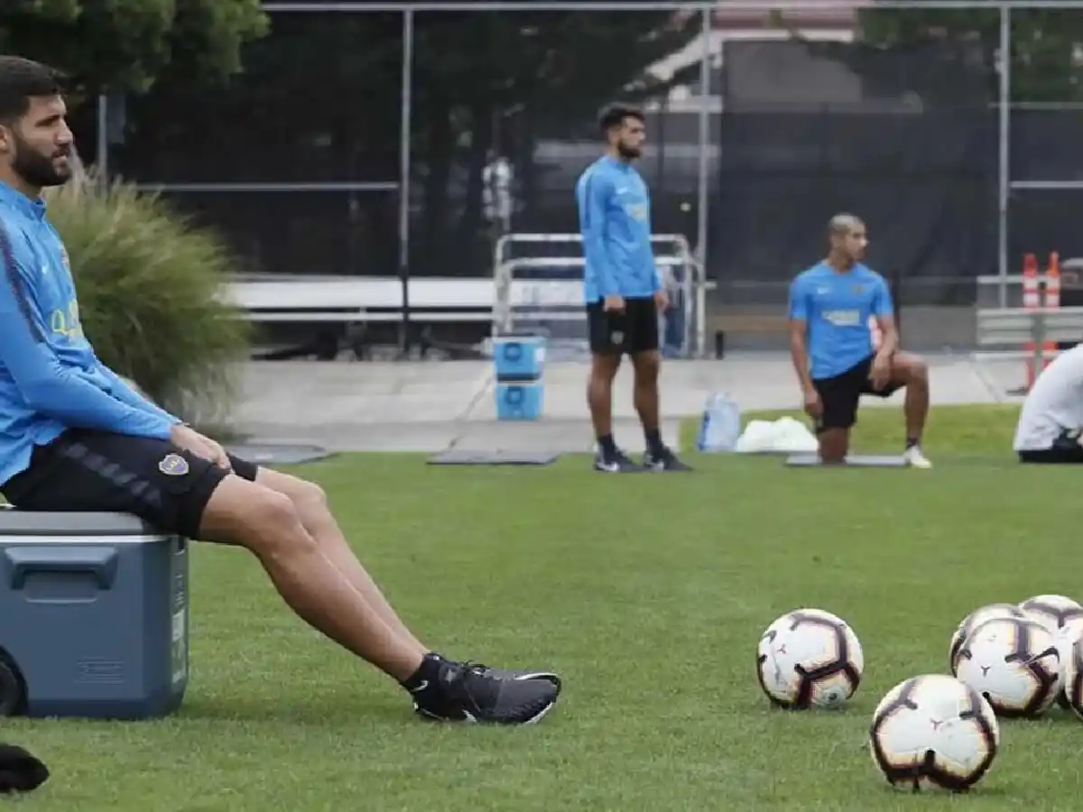 Lisandro López tiene un desgarro 