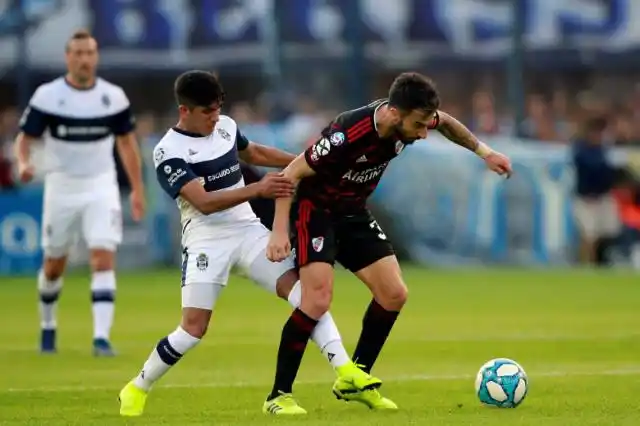 Scocco y Julián Alvarez calientan motores 