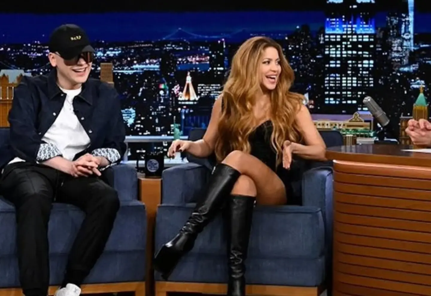El regalo de Bizarrap a Jimmy Fallon y la pregunta a Shakira que se volvió meme