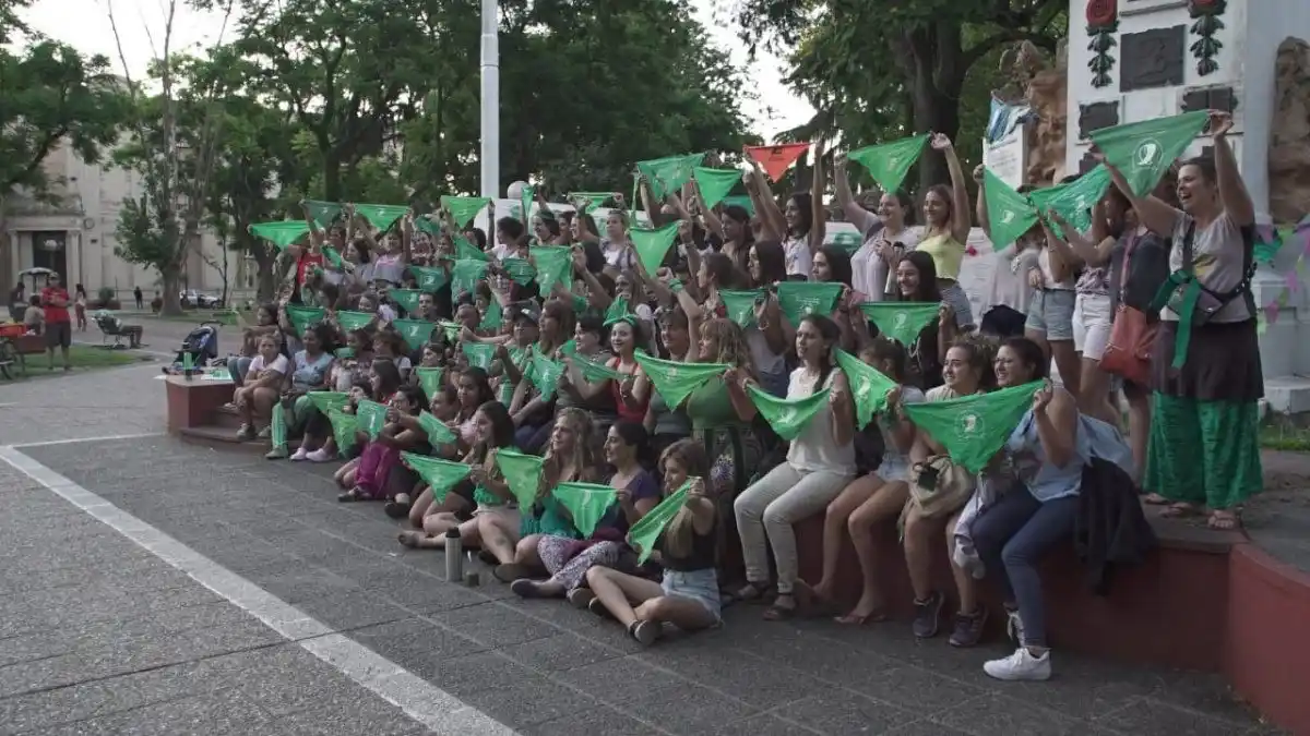 "Cada 3 horas una niña de 10 a 14 años es forzada a gestar, parir y criar"