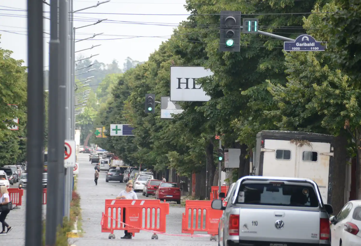 Desde este lunes se cortará el tránsito en una de las manos de la avenida Colón, entre Las Heras y Garibaldi.
