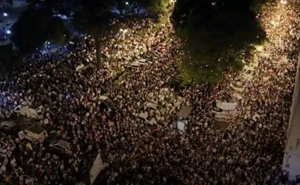 "Rosario sangra": en multitudinaria marcha pidieron seguridad