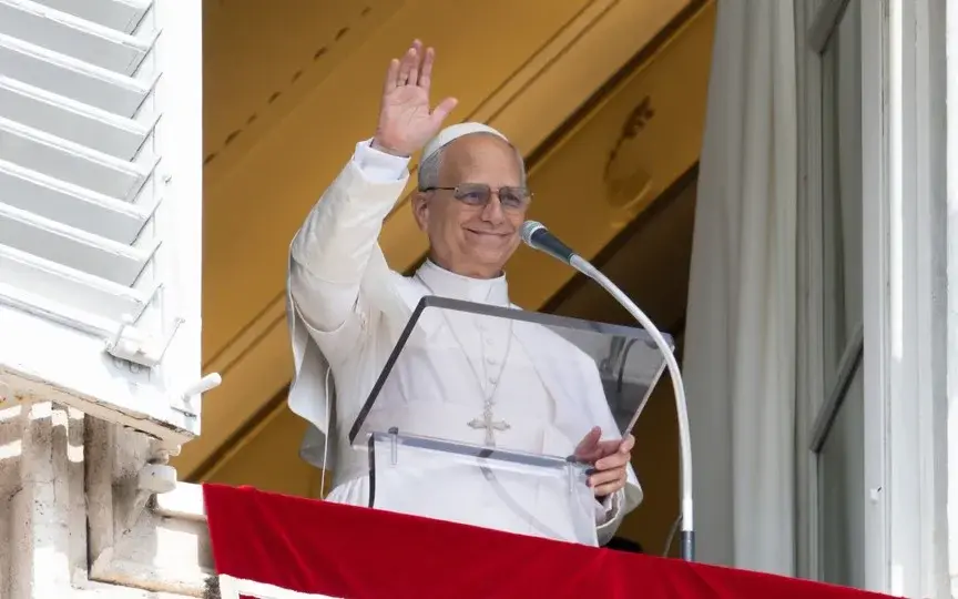 Ante una multitud en el Palacio Apostólico, el Santo Padre llamó a seguir una verdadera sabiduría que se revela fundamentalmente en la humildad.