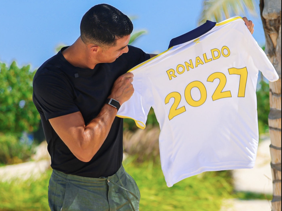Cristiano Ronaldo renovó con Al Nassr y lanzó una frase que generó polémica