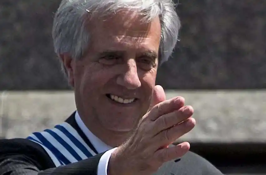 «Un amigo de Rosario», «Ayudó al ideal de la Patria Grande» y más mensajes del arco político por la muerte de Tabaré Vázquez