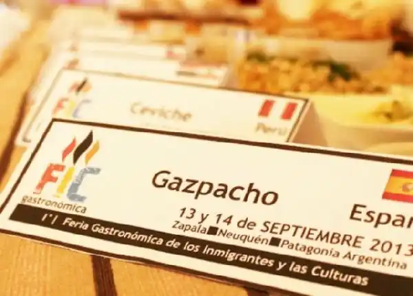 Zapala: Feria Gastronómica de Inmigrantes y Culturas