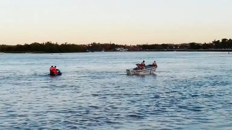 Últimas novedades de la búsqueda del hombre que se arrojó al río Gualeguaychú