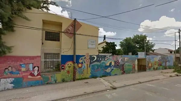 Impulsan una ley para meter presos a los padres que golpeen a docentes