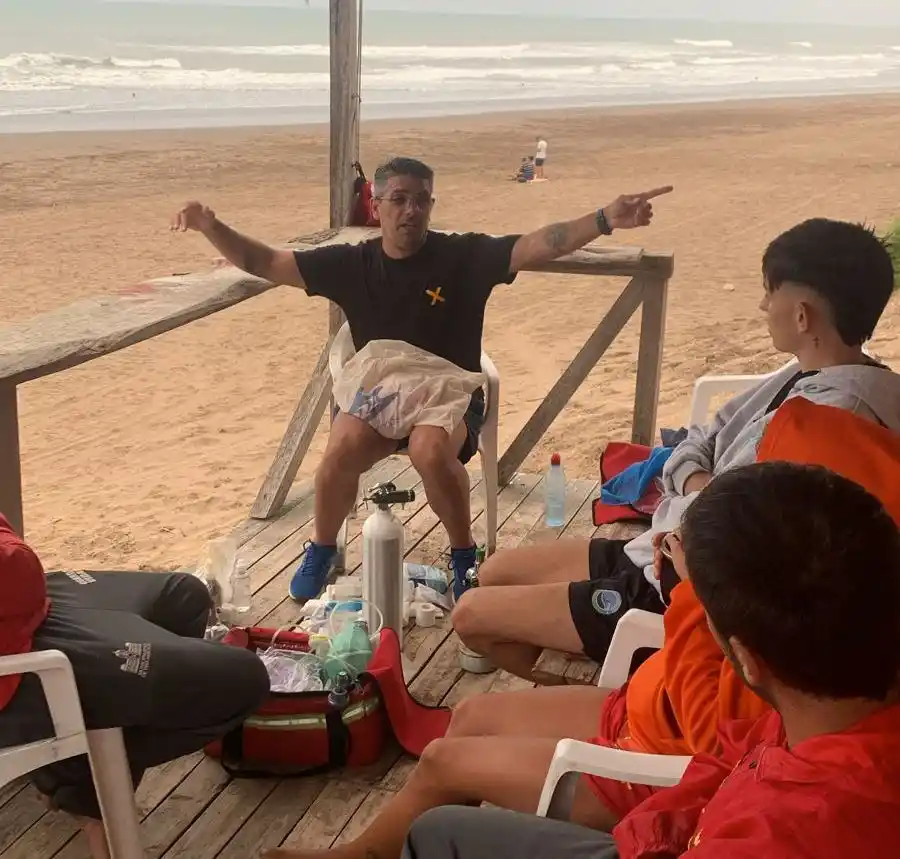 Guardavidas se capacitaron en Dunamar
