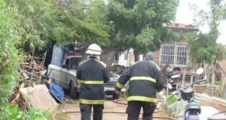 Vivienda afectada por incendio