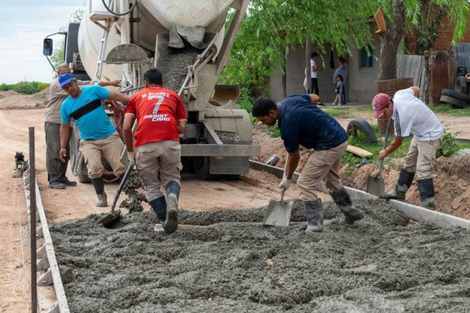Pavimentan Barrio Evita