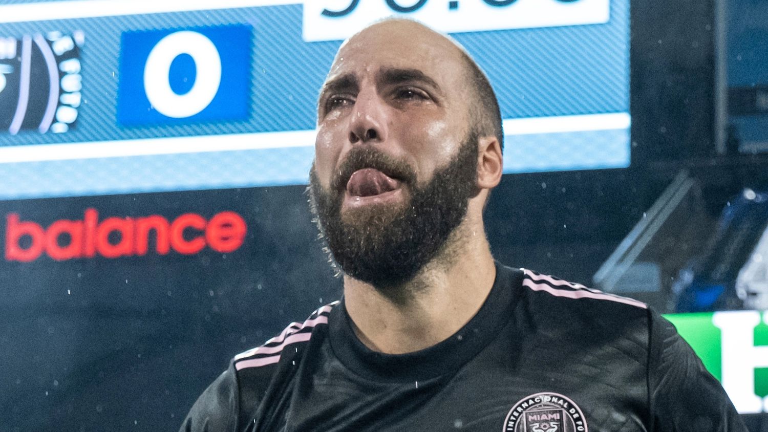 Gonzalo Higuaín se despidió del fútbol: "Se acabó lo que más amé"