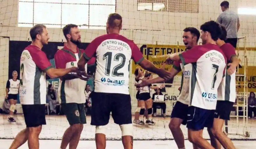 Huracán y Centro Vasco en la Copa Necochea de voley
