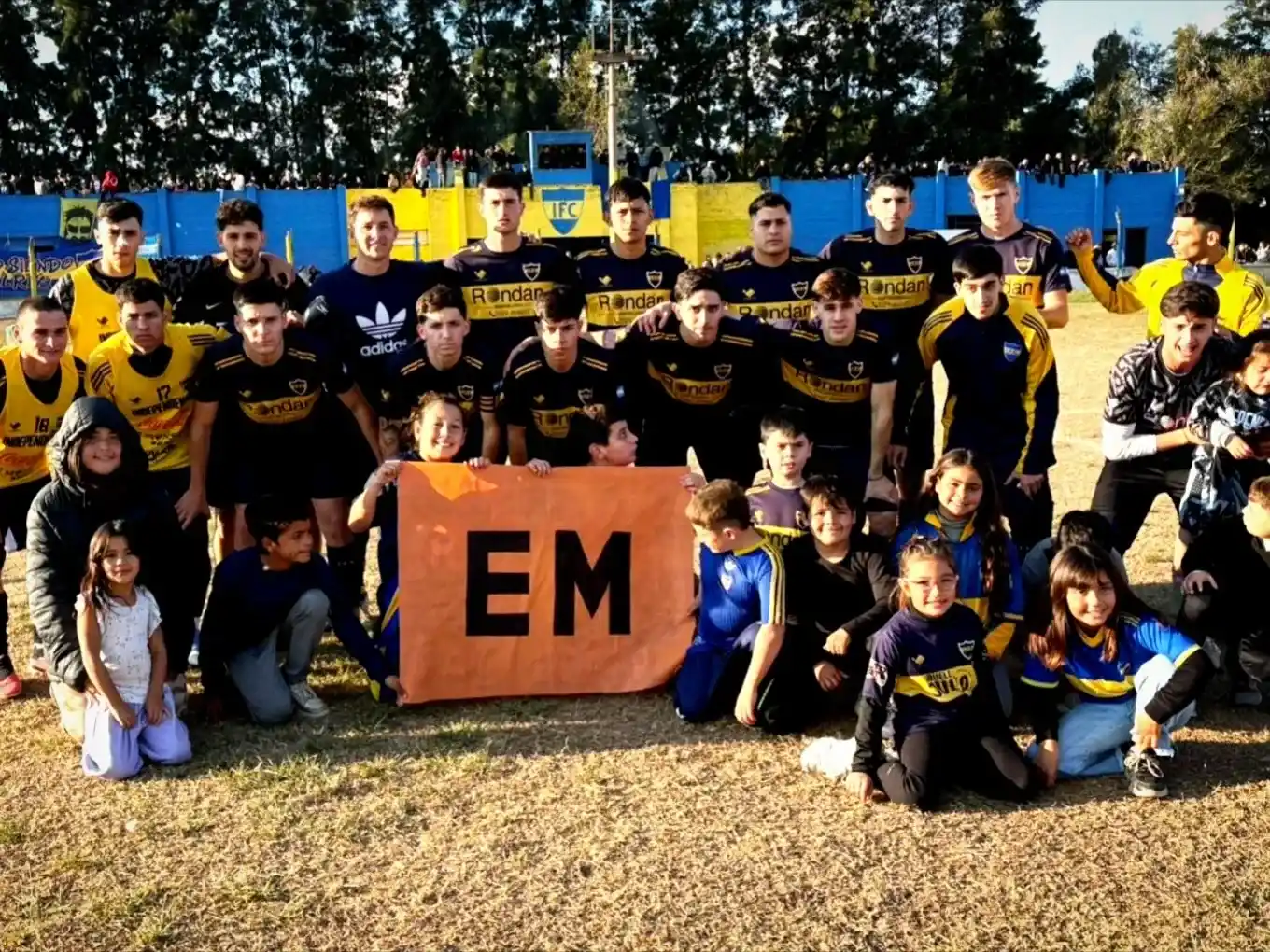 Independencia igualó con Paraná y es único escolta de Sportivo.