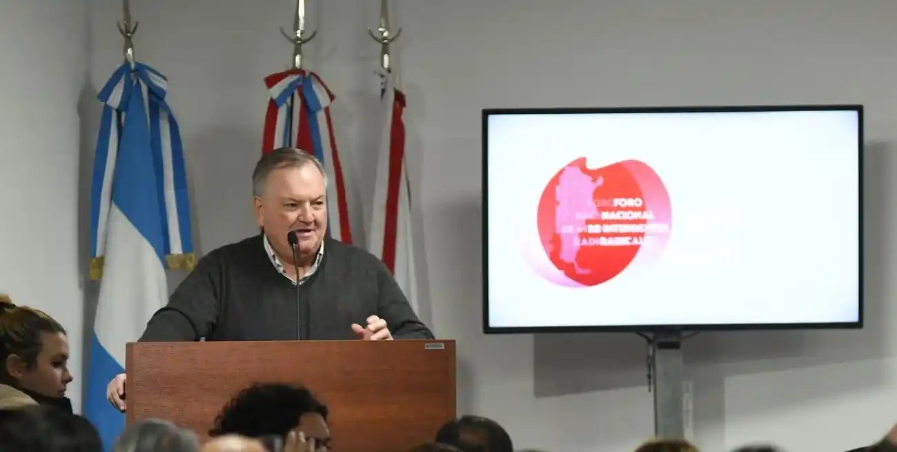 Nueva Constitución en Santa Fe: Unidos rechazó la idea de plebiscitar el texto futuro