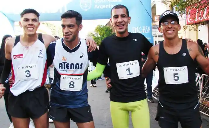 La Carrera Diario EL HERALDO fue para Nelsa Valenzuela  y Luis Barrio