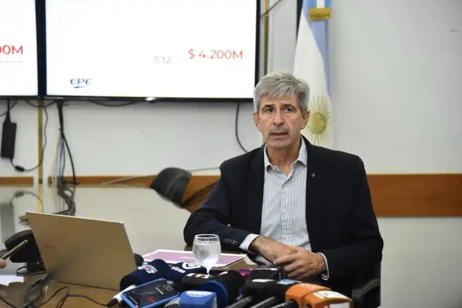 El presidente de la Empresa Provincial de la Energía (EPE), Hugo Marcucci, presentó este jueves un informe sobre el estado de situación en el que se encontró a la Empresa.