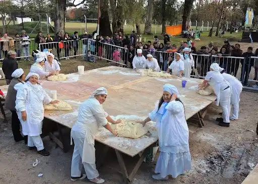 Fiesta Nacional de la Torta Frita Mercedes