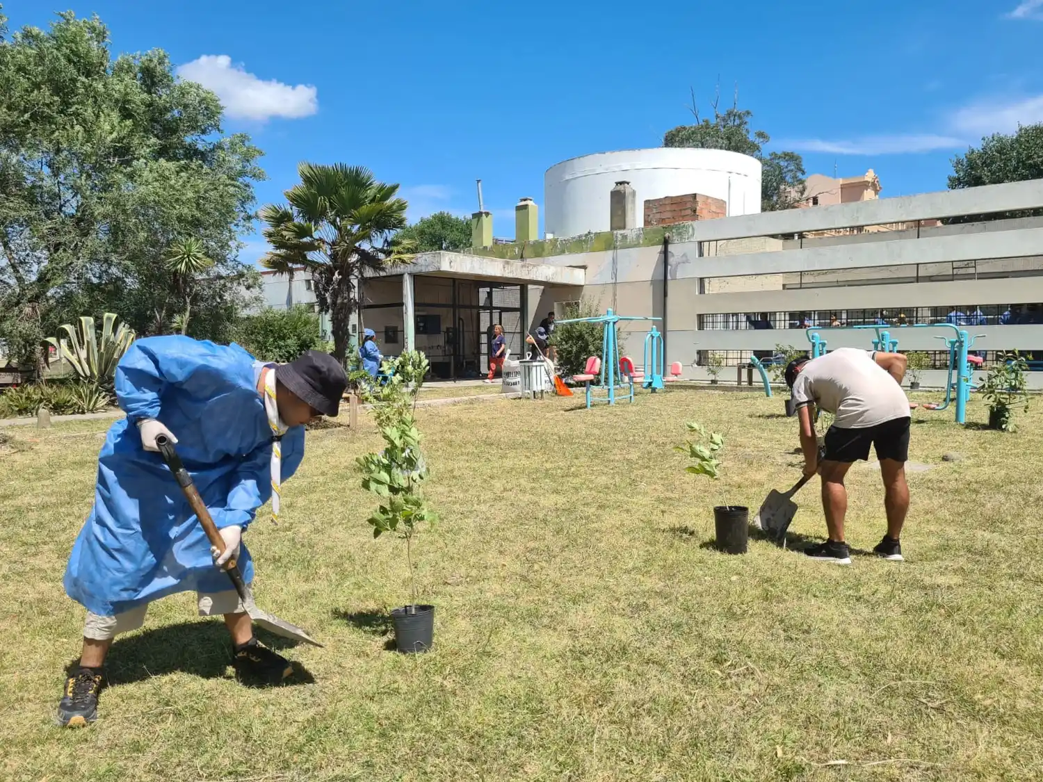 La jornada contó con la participación de servicios internos, entidades civiles, el sector privado y de los Scouts.