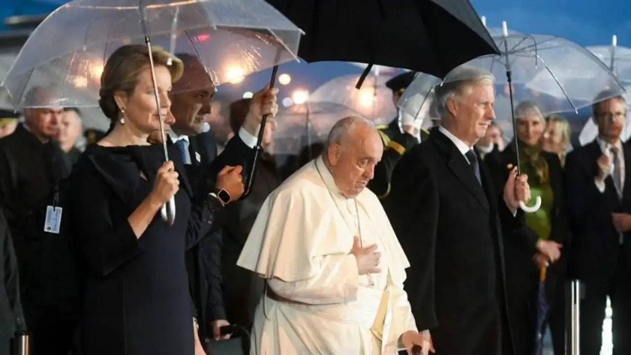 En Bélgica, Francisco condenó los abusos sexuales a menores.